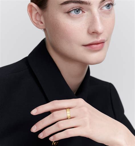 dior ring prijs|dior ring used.